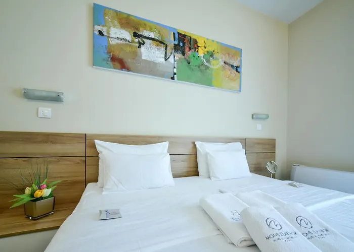 Апарт-отель Mons 4*